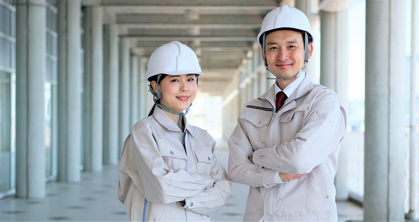 男女の作業員